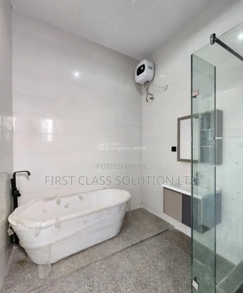 4bdrm Duplex in Royal Pine Estate, for sale