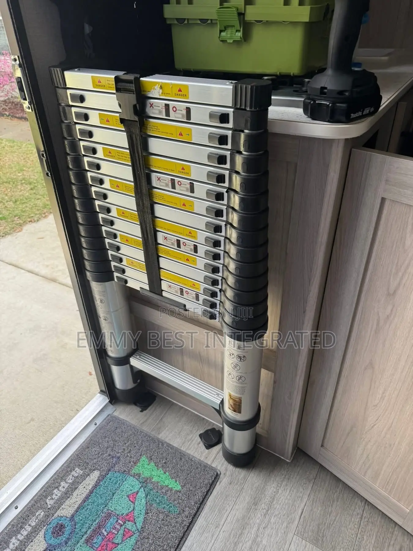 Aluminum Telescoping Ladder