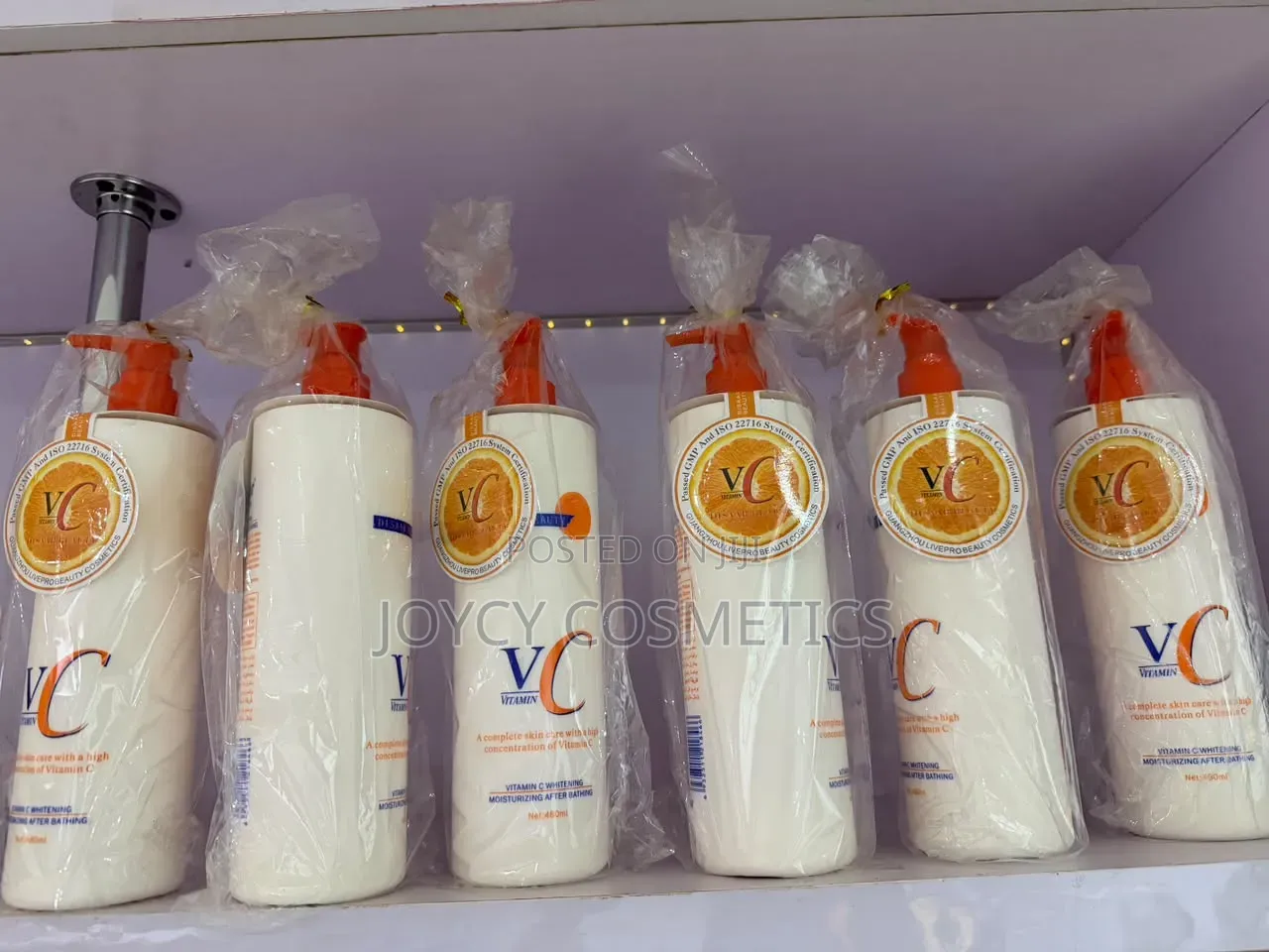 Vitamin C Whitening Moisturizing Body Lotion – 480ml