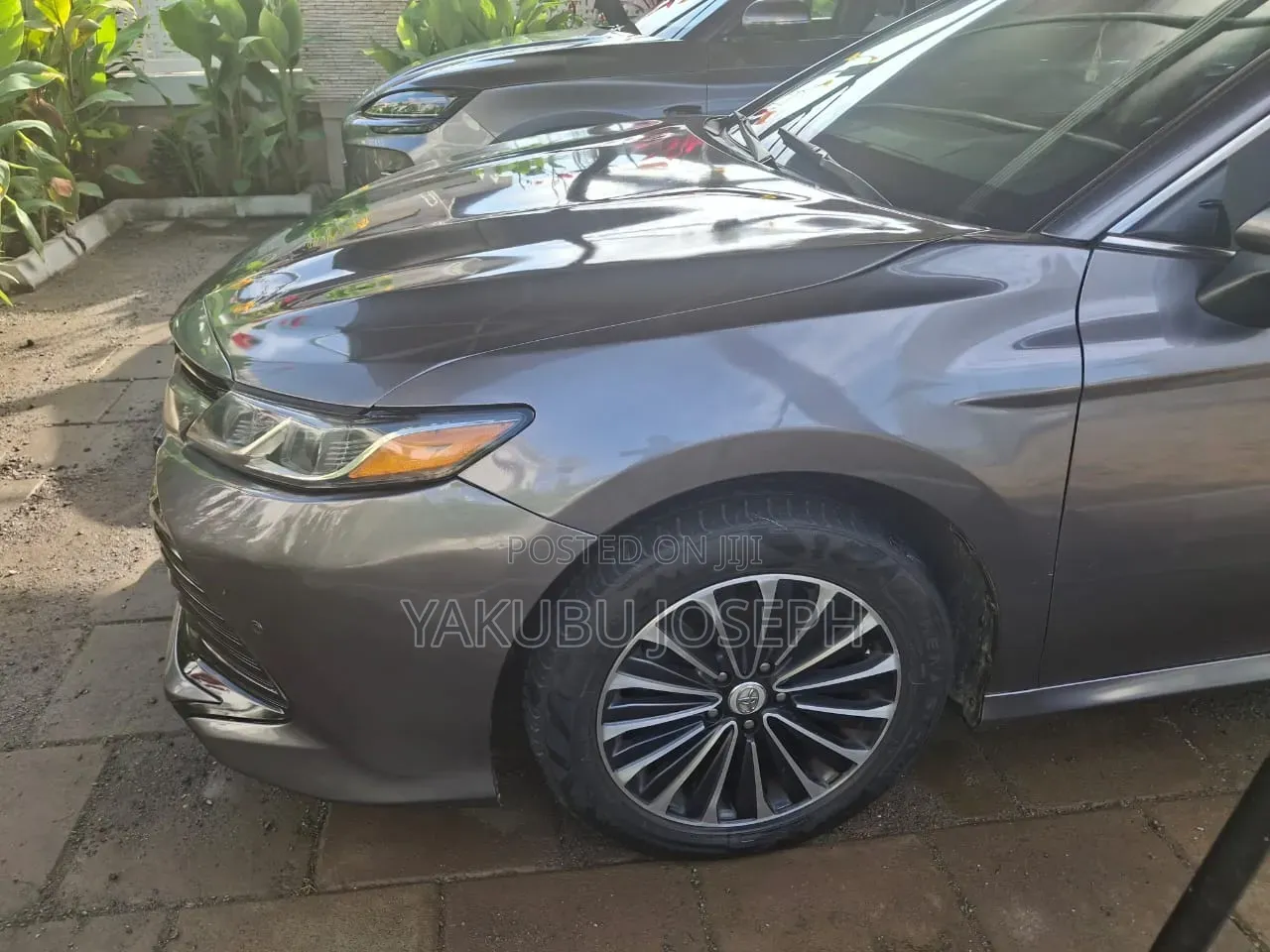 Toyota Camry LE (2.5L 4cyl 8A) 2019 Gray