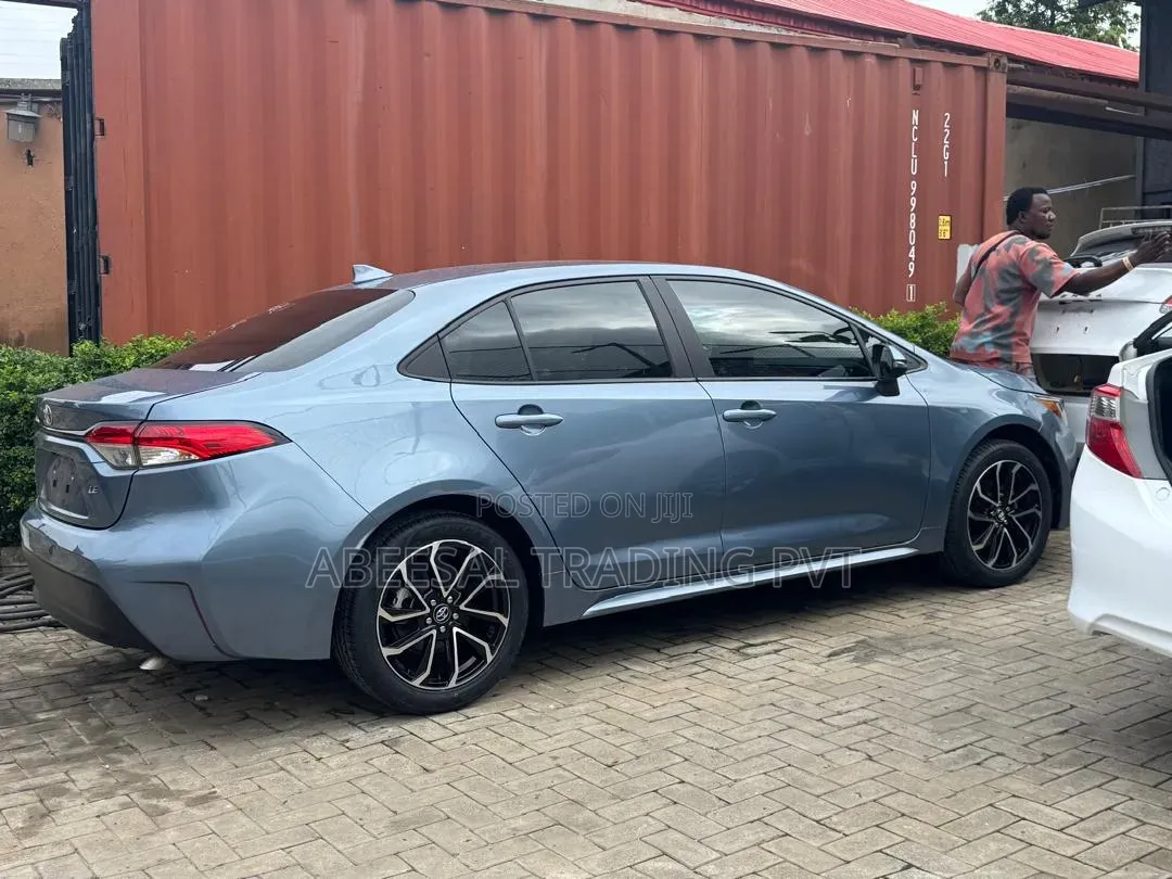 Toyota Corolla LE 2023 Blue