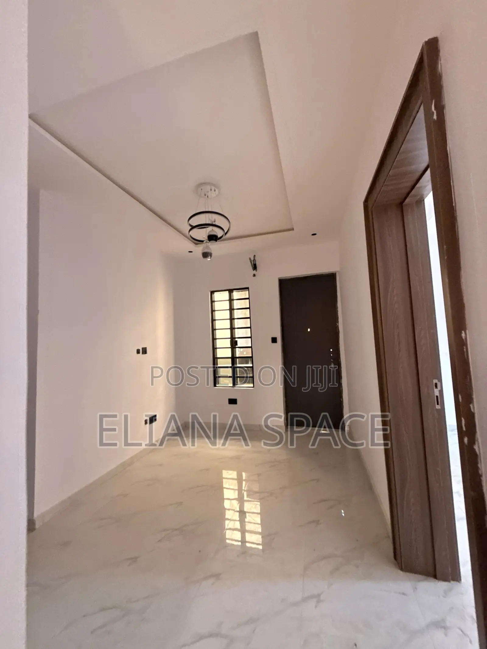 5bdrm Duplex in Phase 2 for sale
