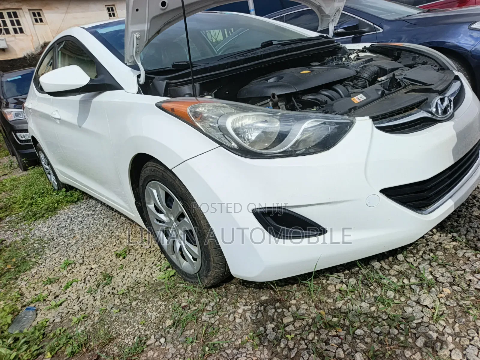 Hyundai Elantra SE 4dr Sedan (1.8L 4cyl 6M) 2014 White