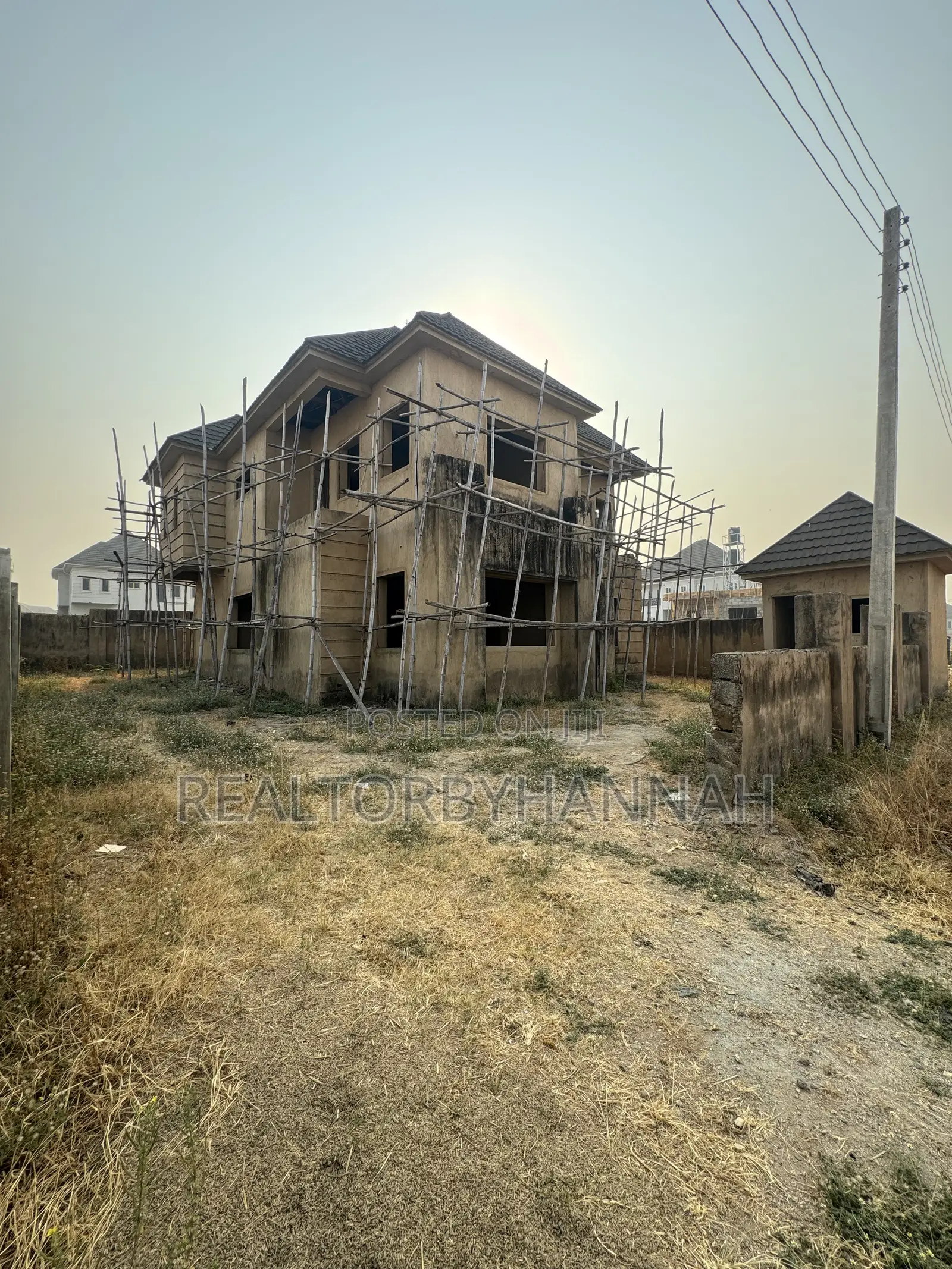 5bdrm Duplex in Niu Estate, Kubwa for sale