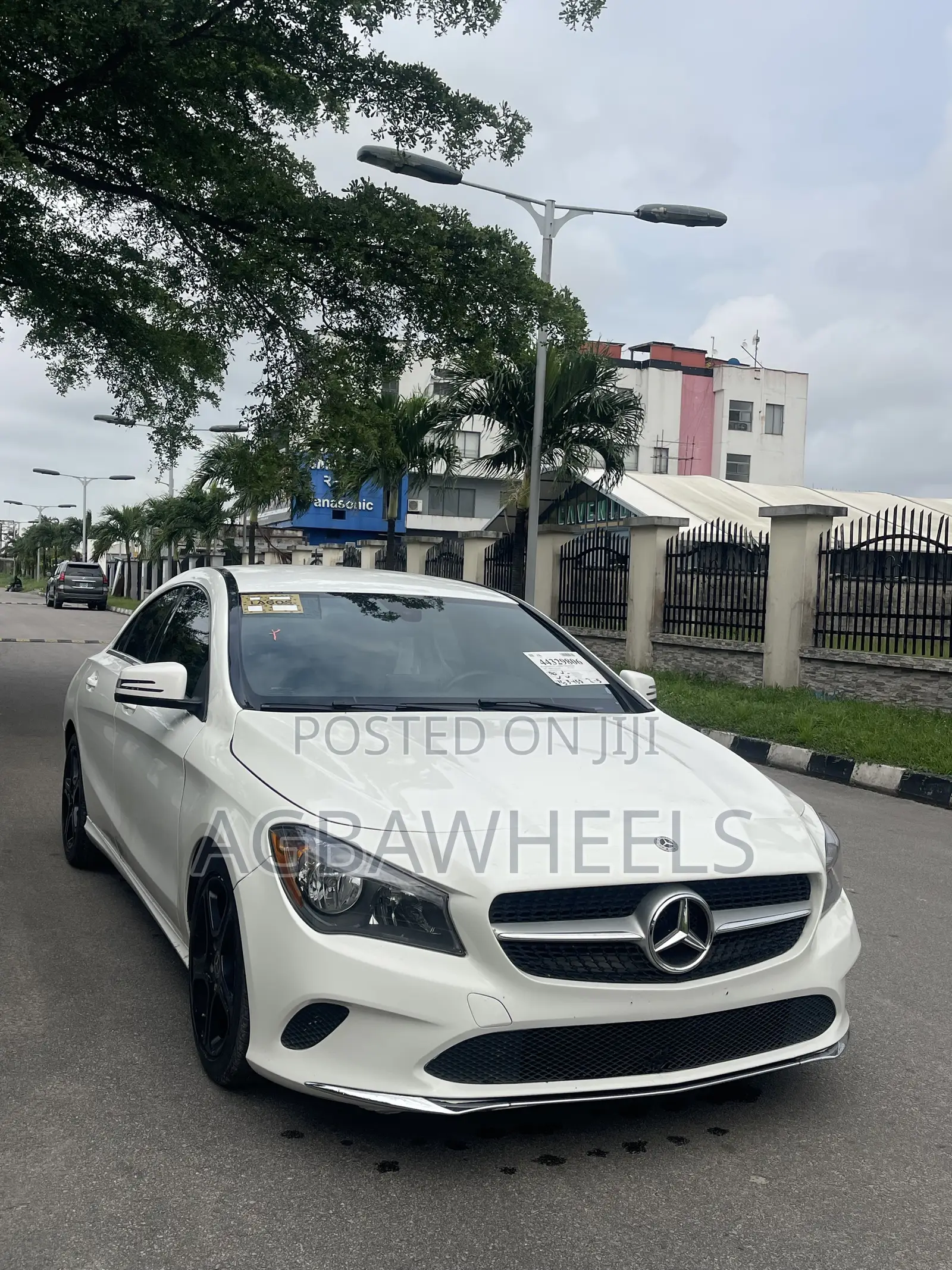 Mercedes-Benz CLA-Class 2018 White