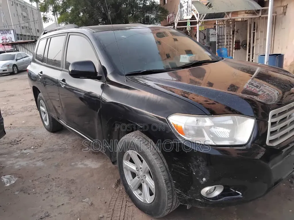 Toyota Highlander Limited 2010 Black