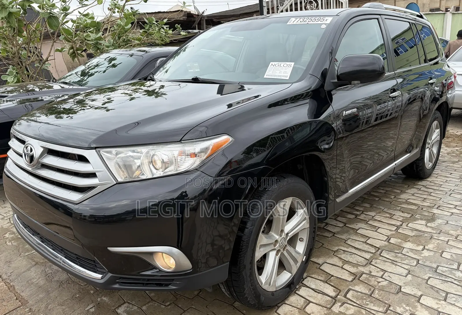 Toyota Highlander Limited 3.5l 4WD 2013 Black