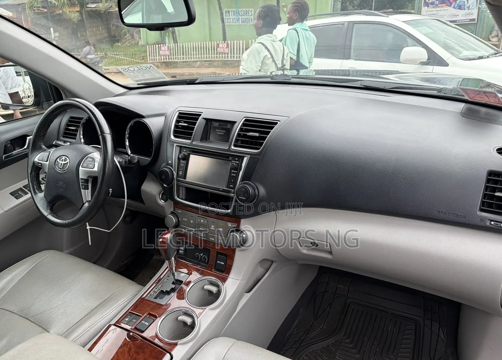 Toyota Highlander Limited 3.5l 4WD 2013 Black