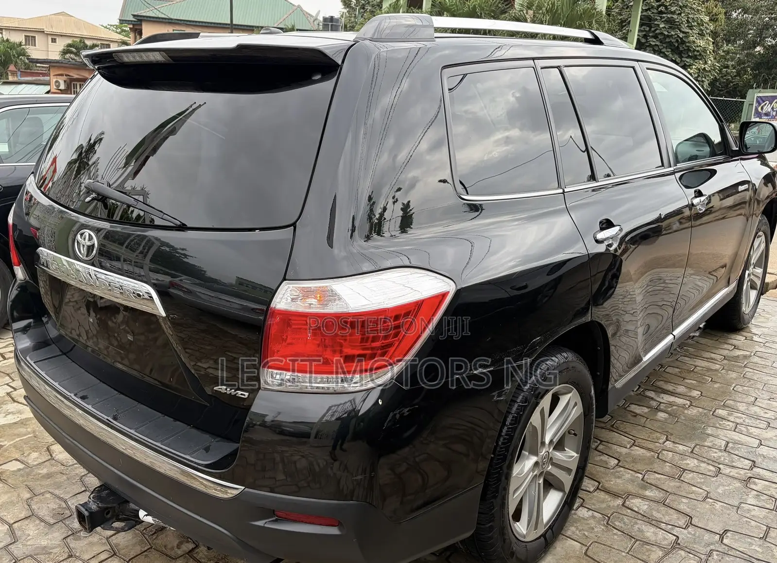 Toyota Highlander Limited 3.5l 4WD 2013 Black