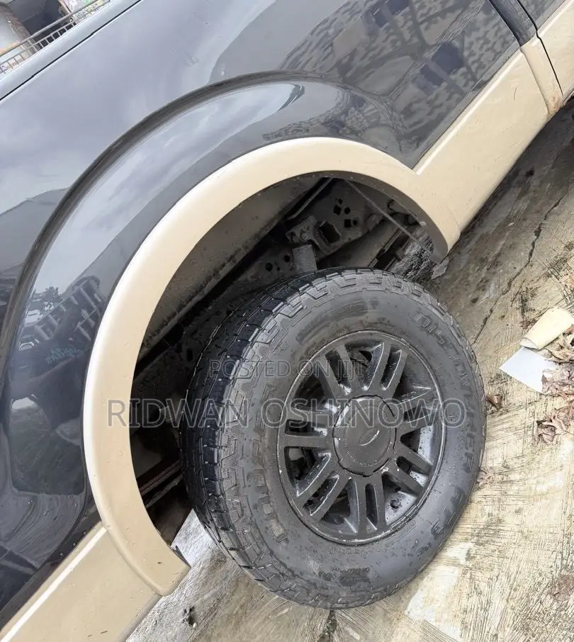Ford F-150 2013 Black