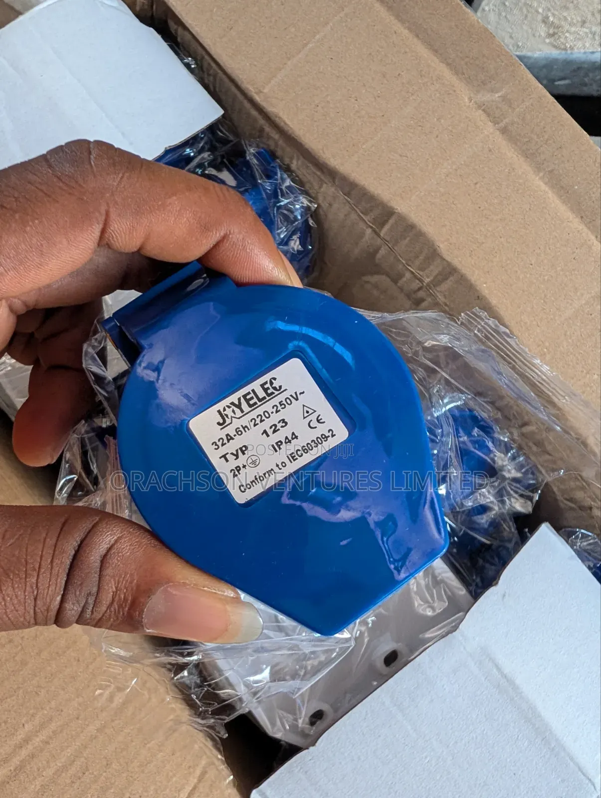 32amps 3pin Industrial Socket/Plug