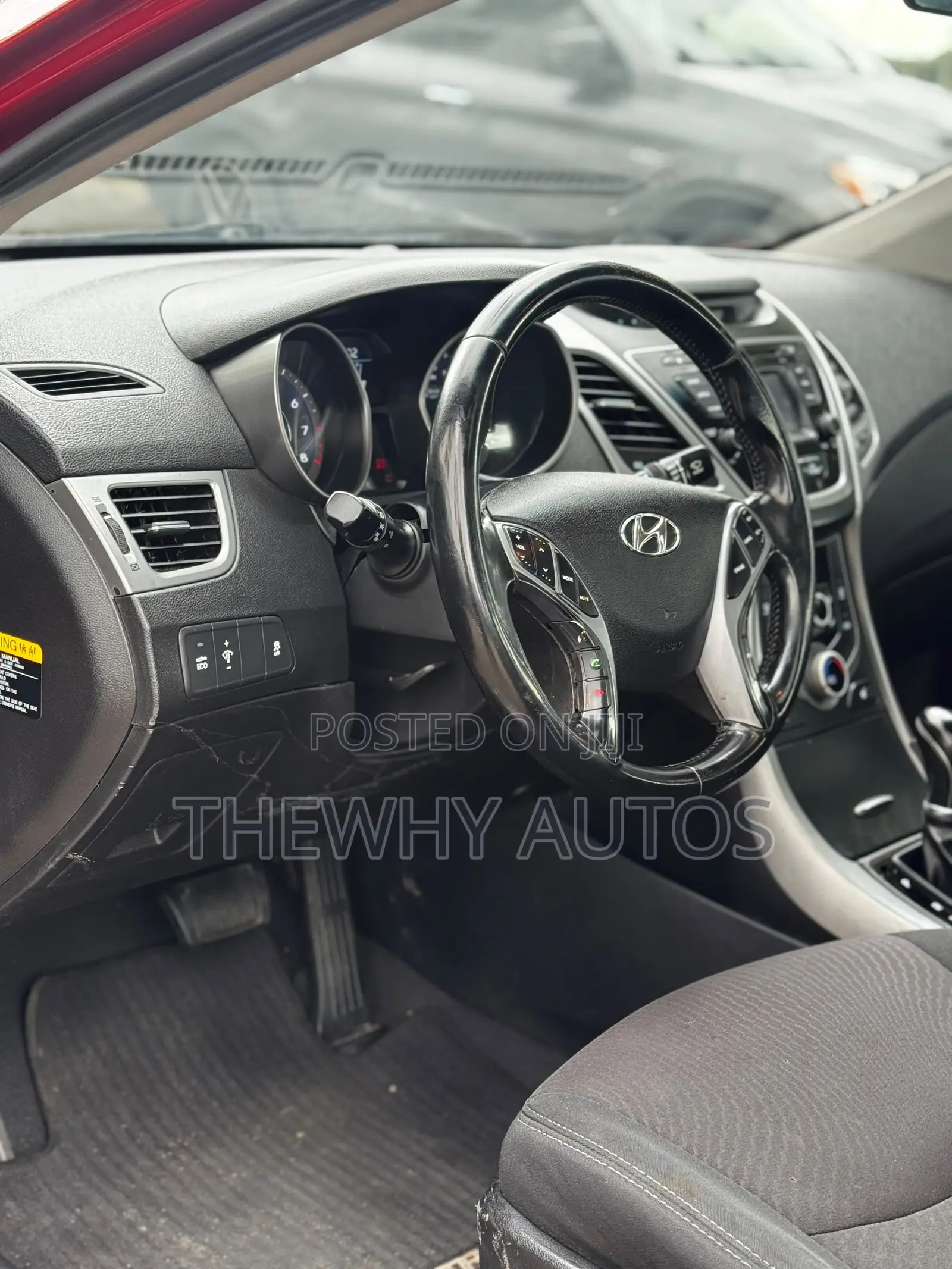 Hyundai Elantra Limited 4dr Sedan (1.8L 4cyl 6A) 2015 Burgundy