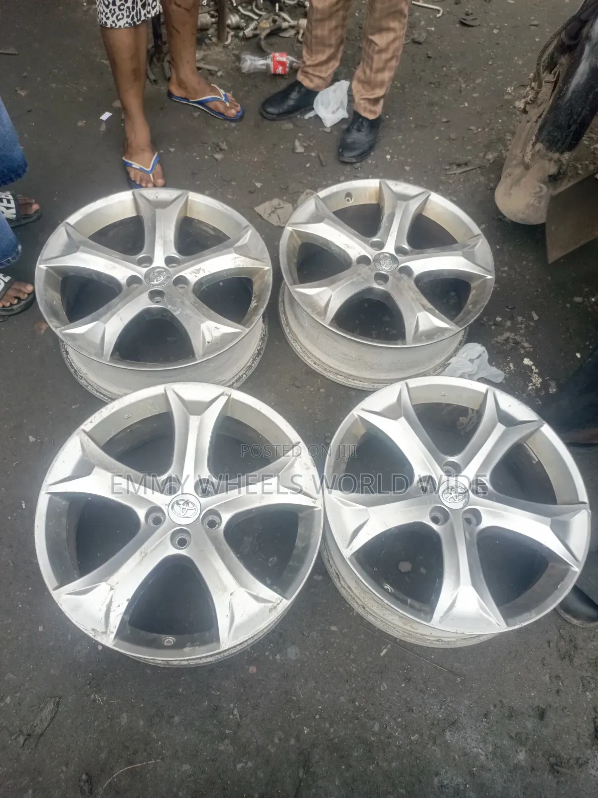 20inches for Toyota Venza Factory Filted 5finger Available in Stock