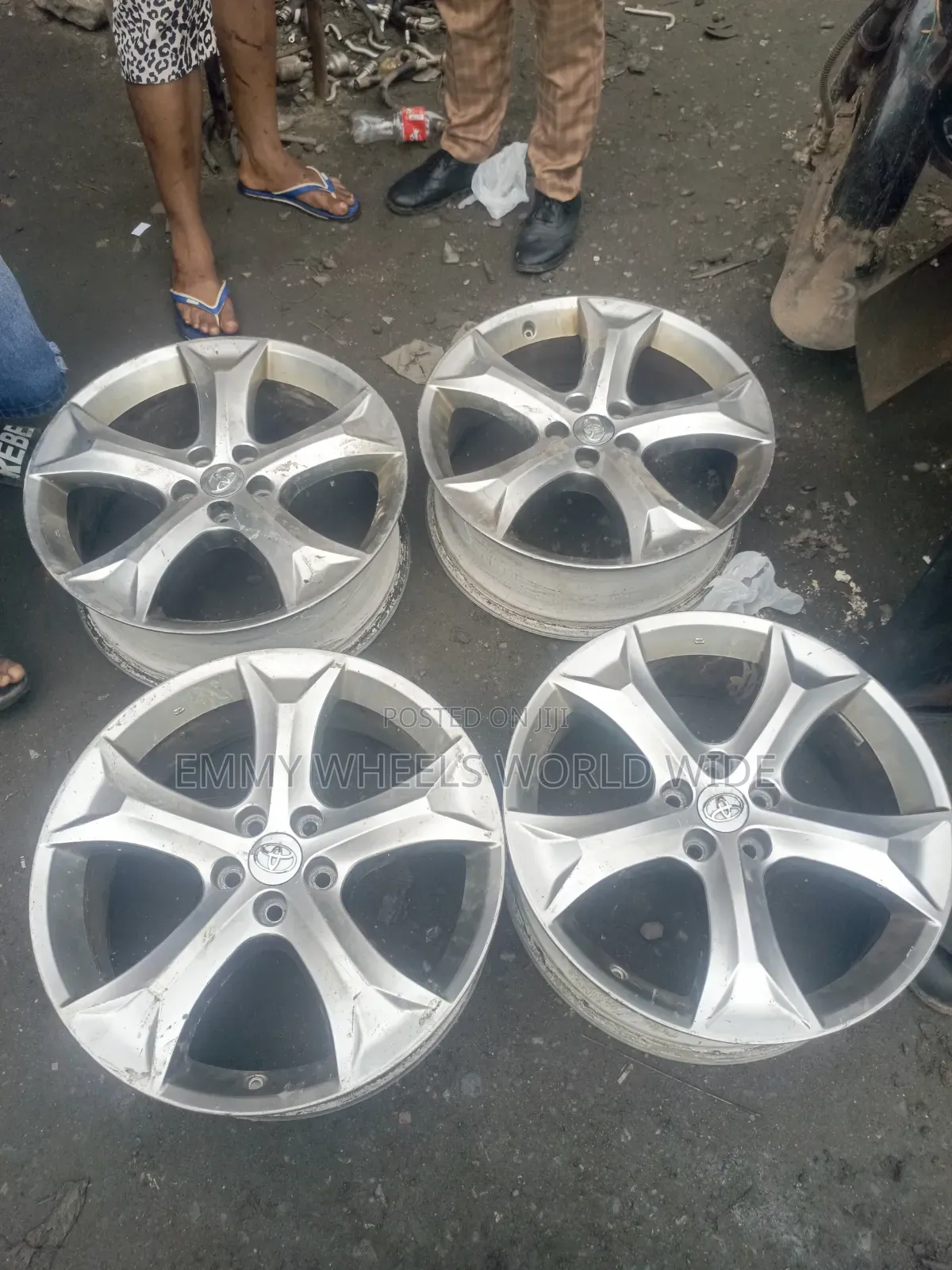 20inches for Toyota Venza Factory Filted 5finger Available in Stock