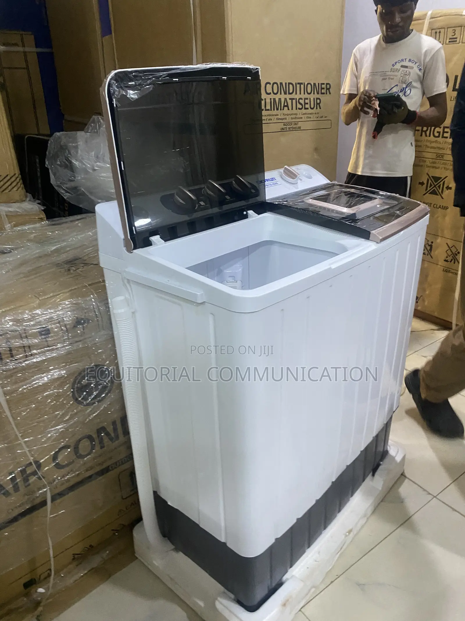 SKYRUN 11KG Clothes Laundry Machine SPB116-024S