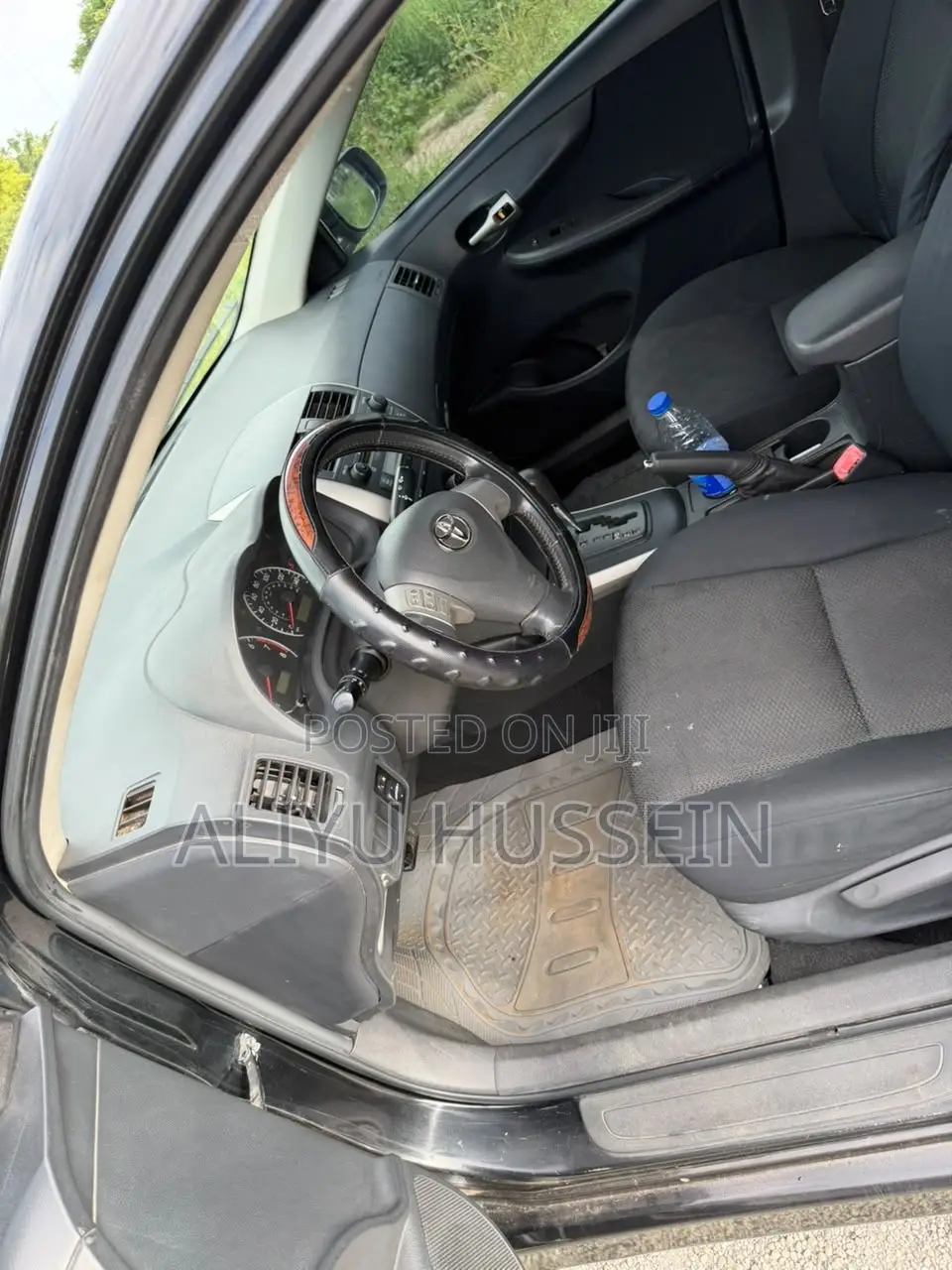 Toyota Corolla 2010 Black