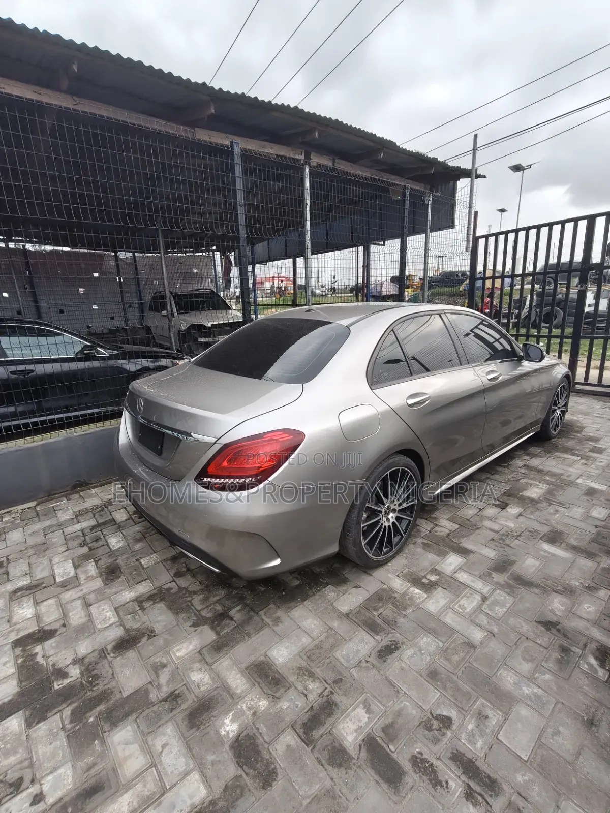 Mercedes-Benz C300 2019 Gray