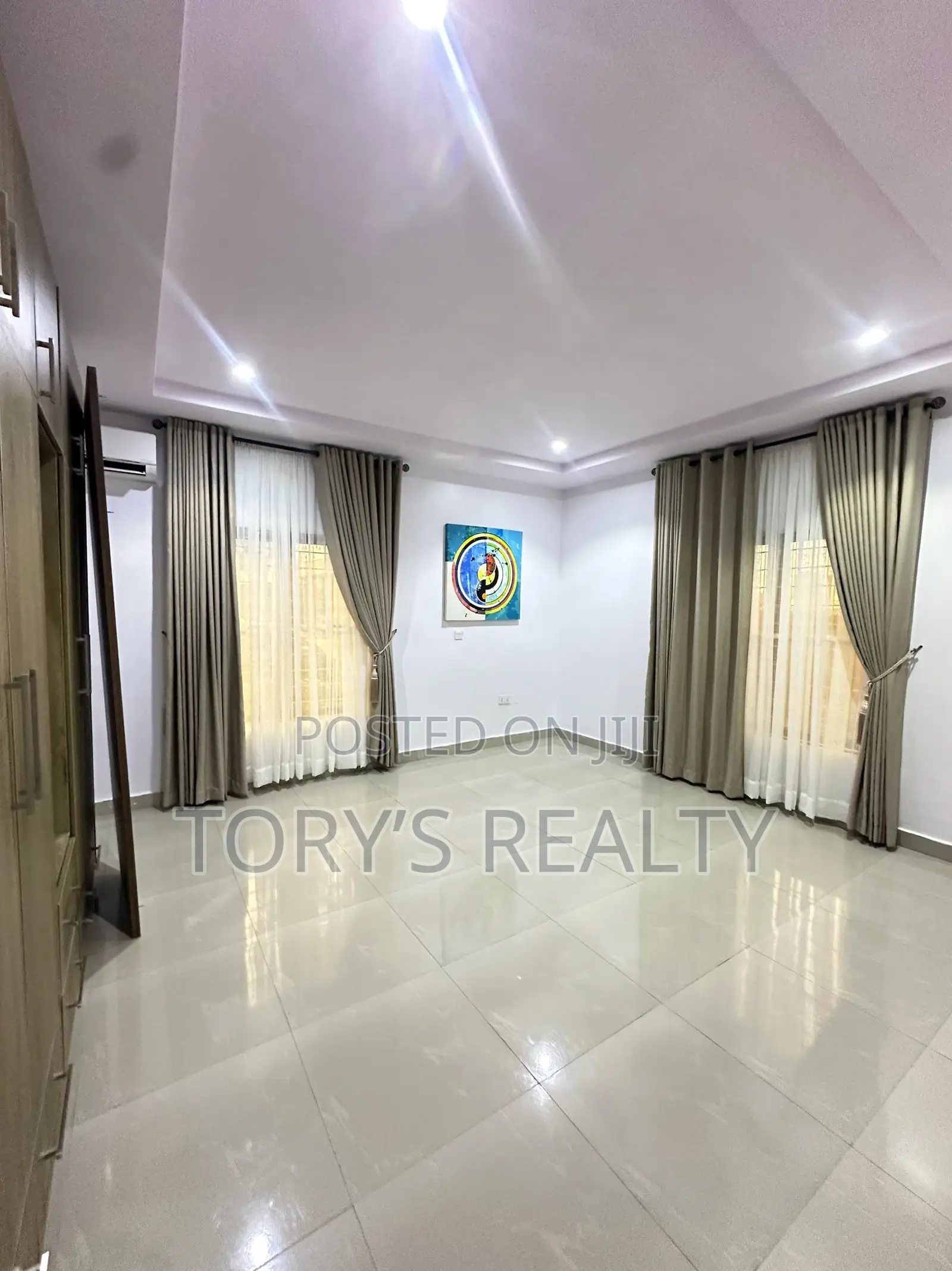 Furnished 3bdrm Apartment in Victoria Island Extension for sale
