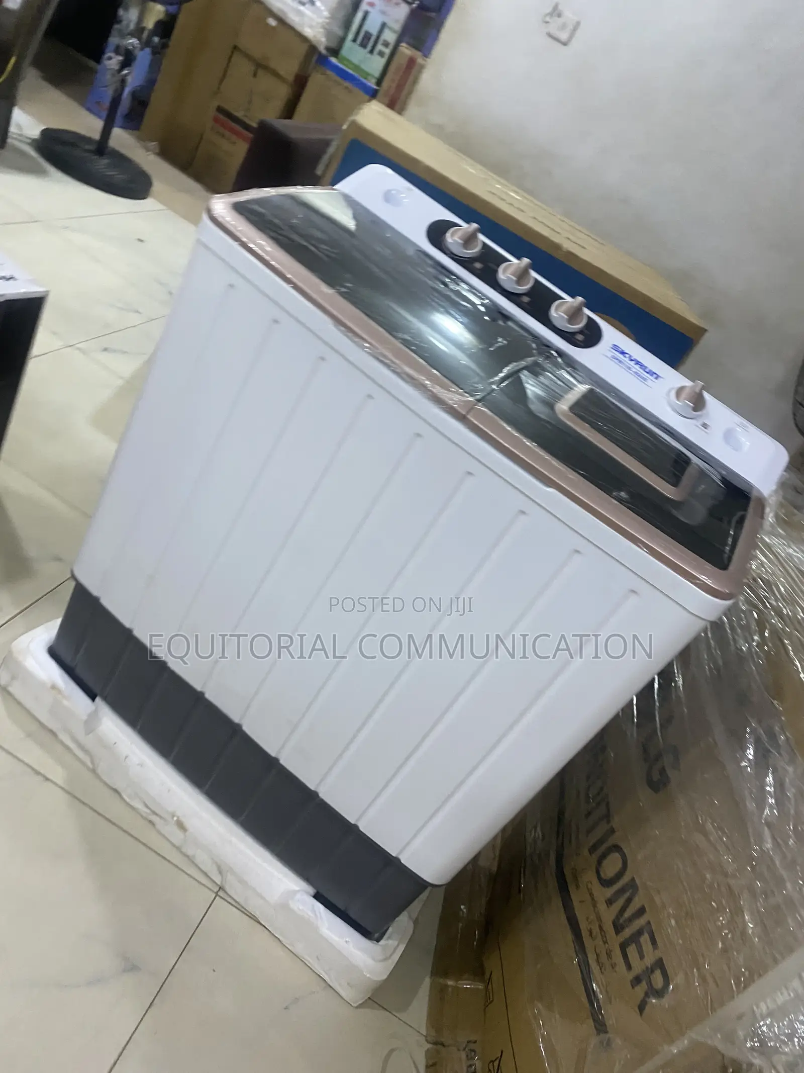 SKYRUN SPB116-024S 11KG Home Washing Appliance