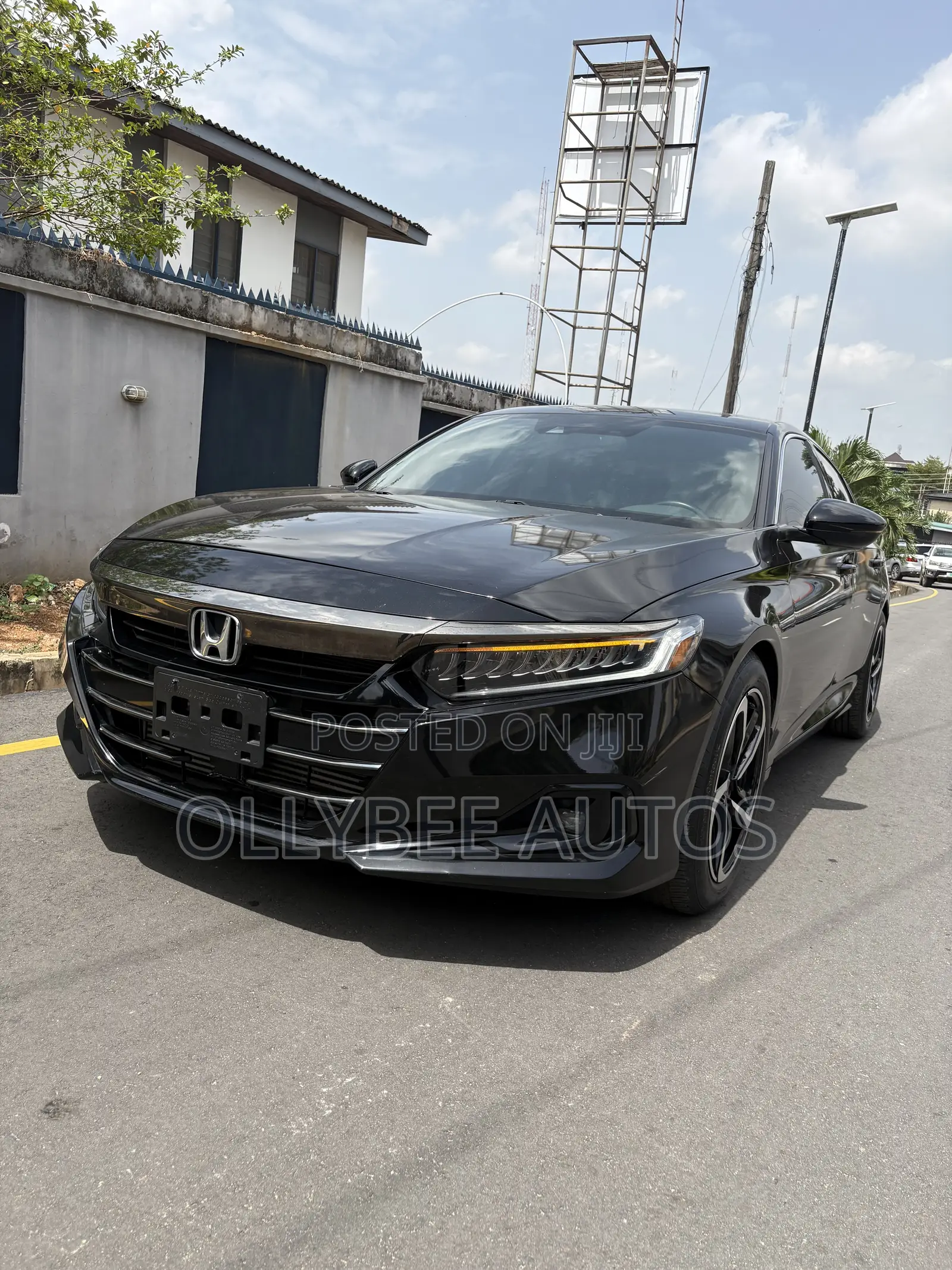 Honda Accord Touring 2.0T 2022 Black