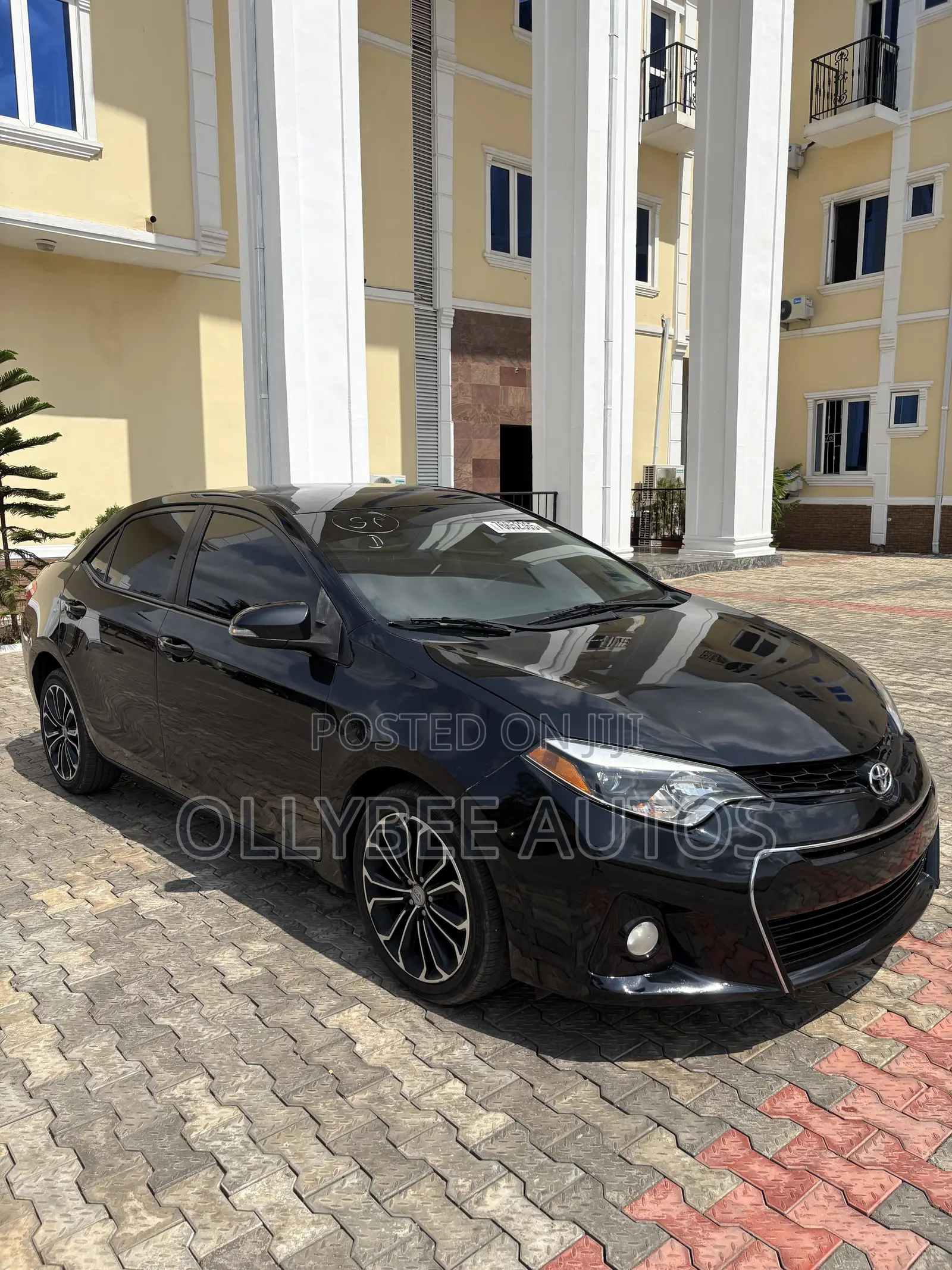 Toyota Corolla S 4dr Sedan (1.8L 4cyl CVT) 2015 Black
