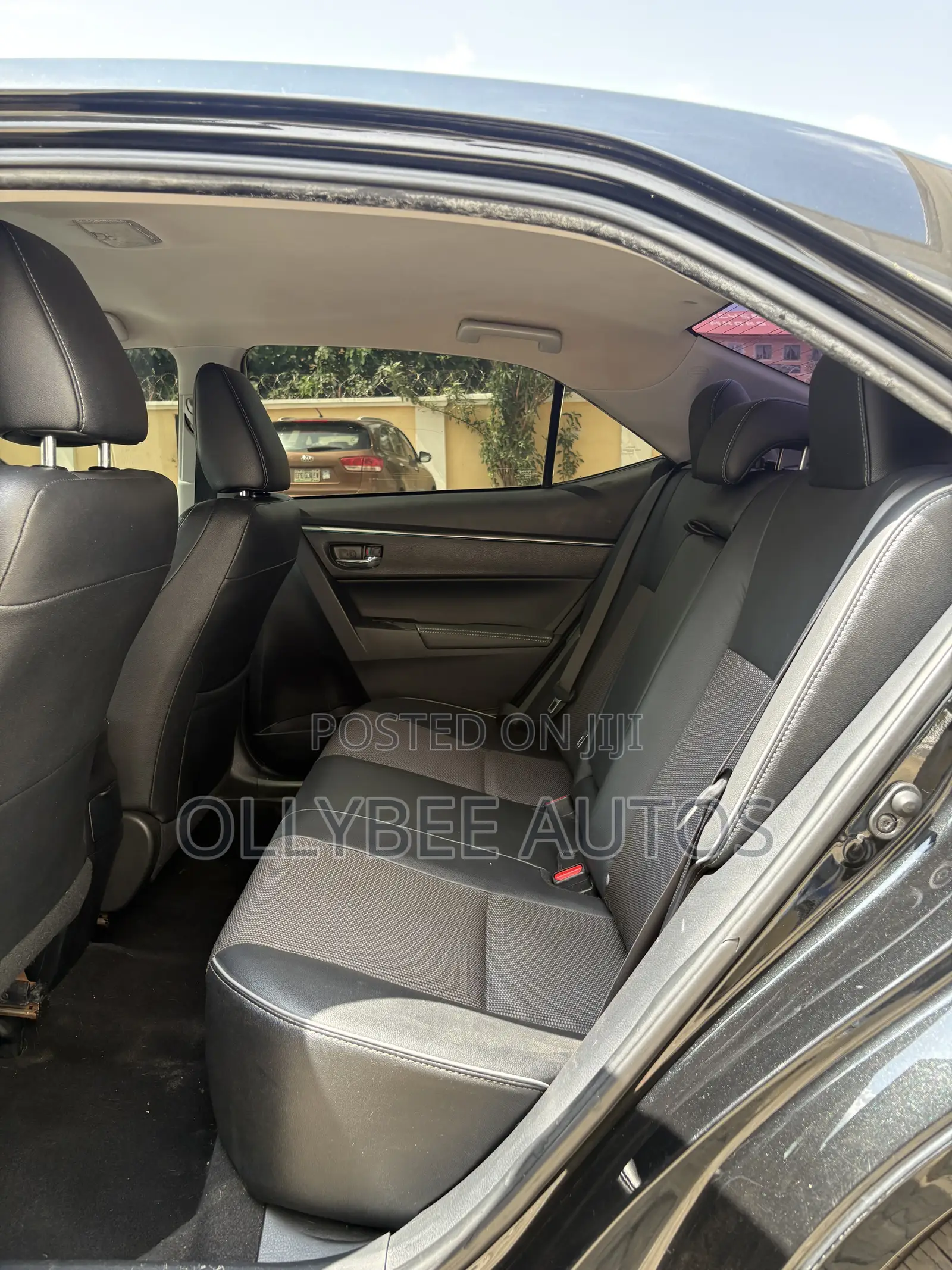 Toyota Corolla S 4dr Sedan (1.8L 4cyl CVT) 2015 Black