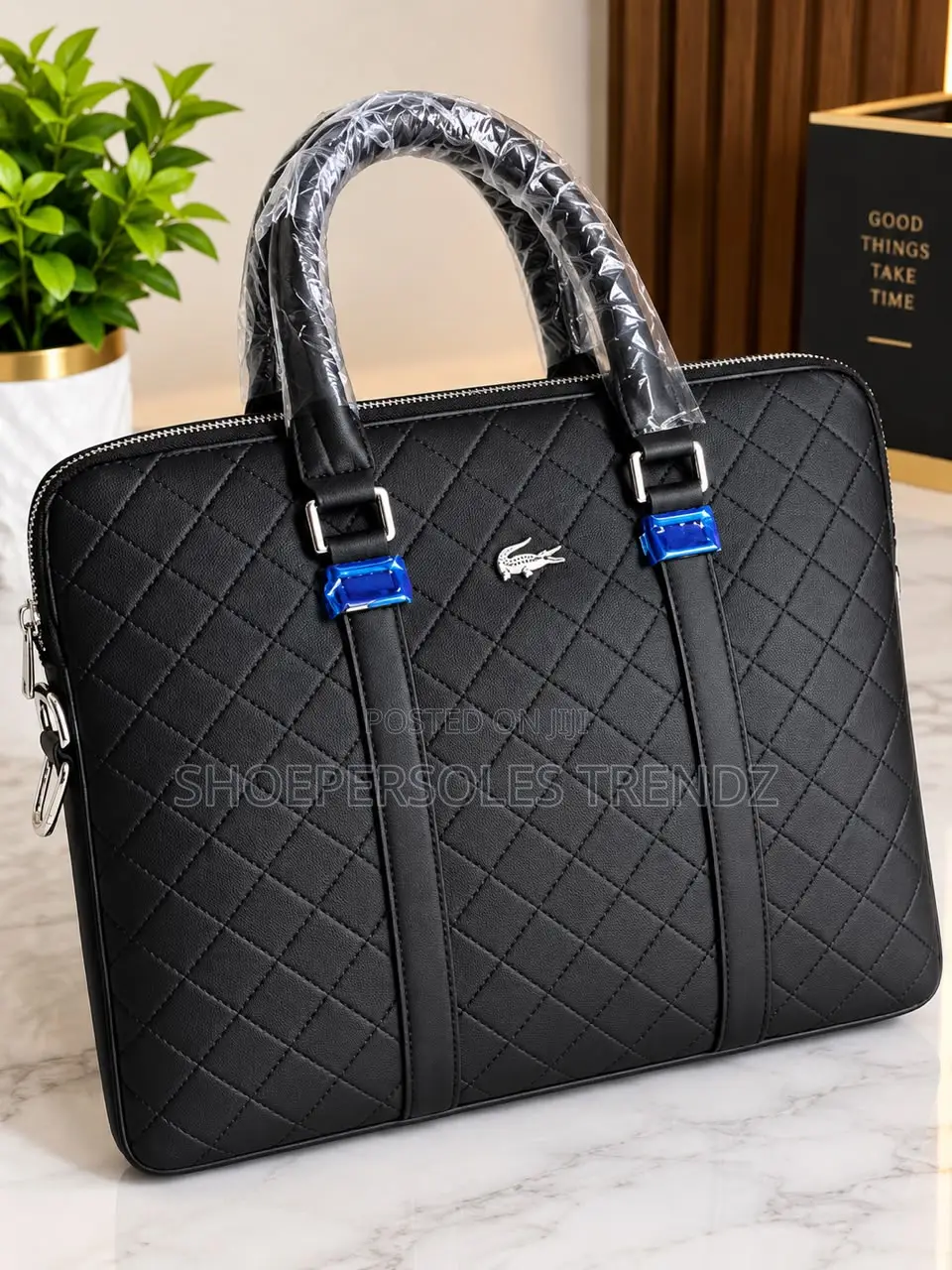Leather Laptop Bag | Compact and Duable