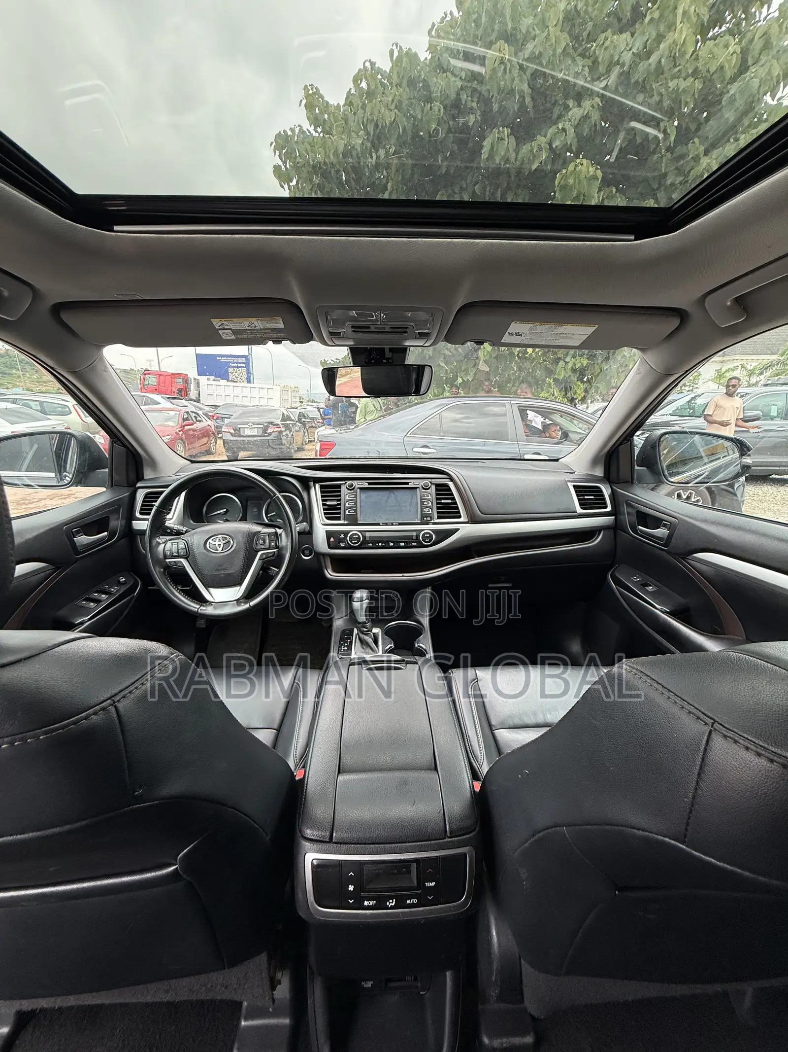 Toyota Highlander XLE 2019 Black