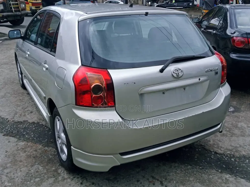 Toyota Corolla S 2005 Silver