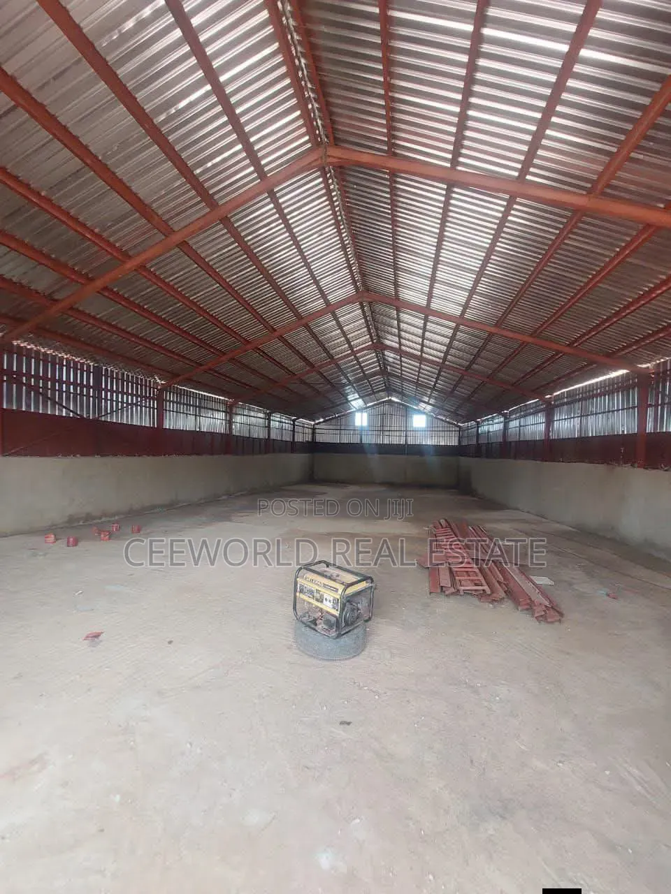 Self Compound Ware House Available at Podo Off New Garage Ibadan