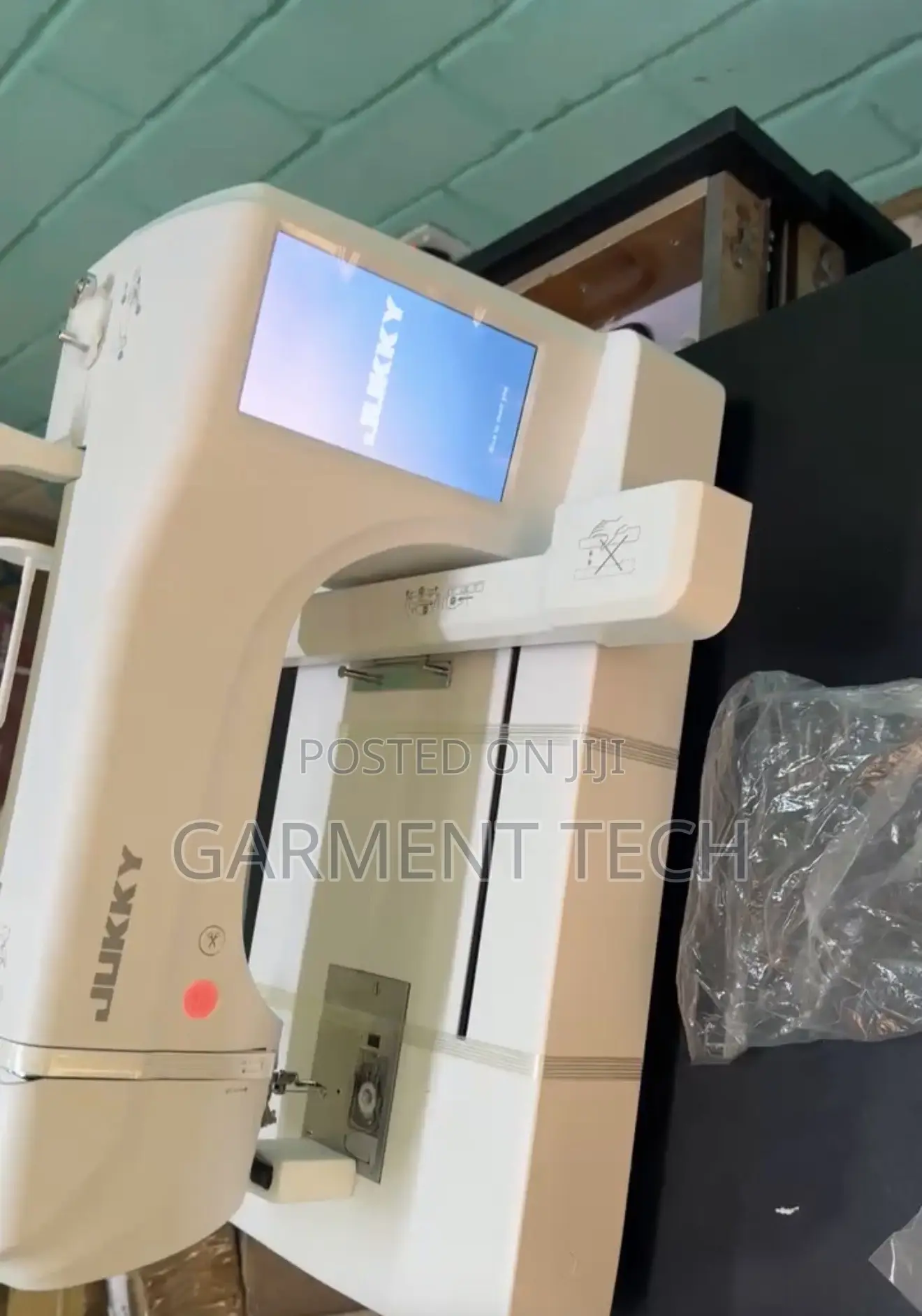 JUKKY Table Top Monogram Embroidery Machine ES6