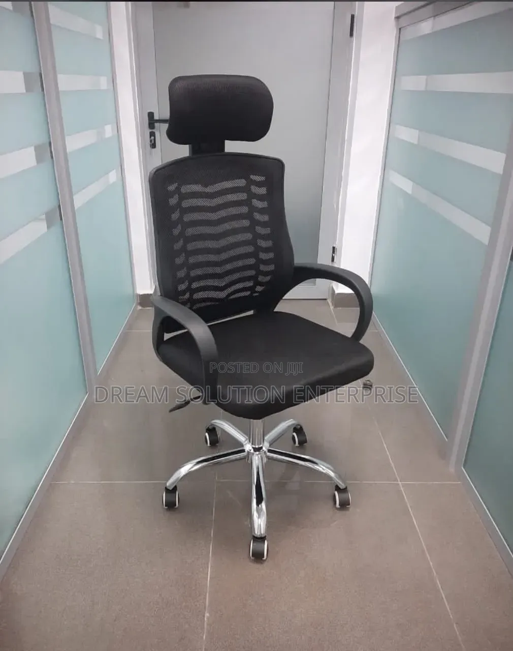 Quality Imported Office Swivel Chair