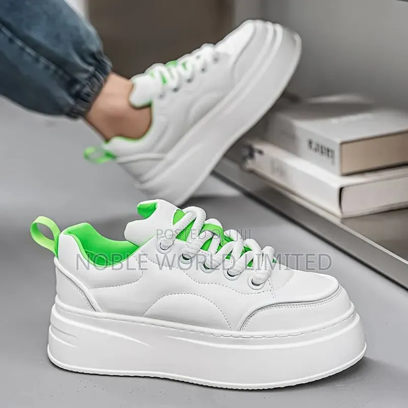 White With a Touch of Green Sneakers CK 8h