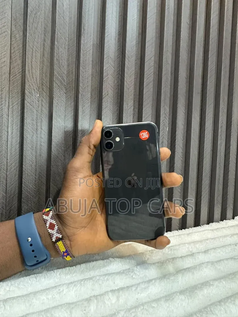 Apple iPhone 11 128 GB Black