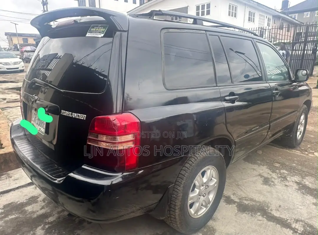 Toyota Highlander Limited V6 AWD 2003 Black