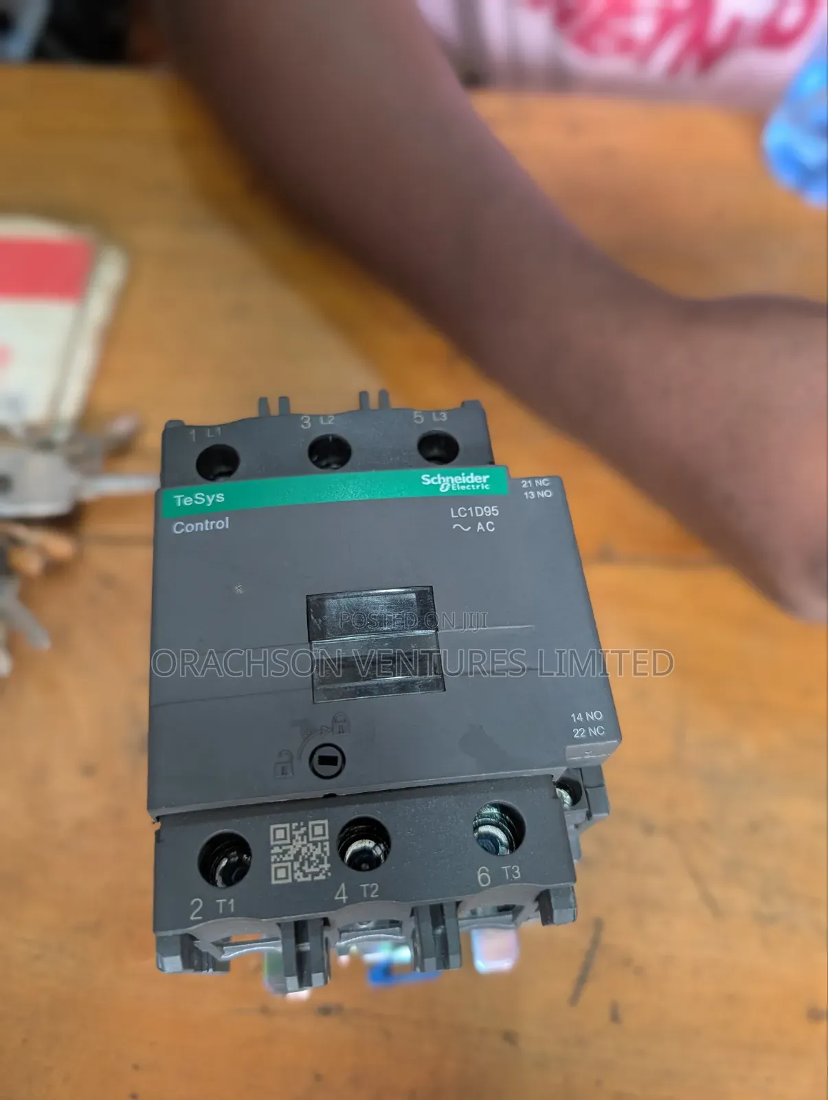 125amps 3pole Contactor Schneider Electric