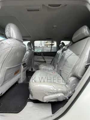 Toyota Highlander 2012 White