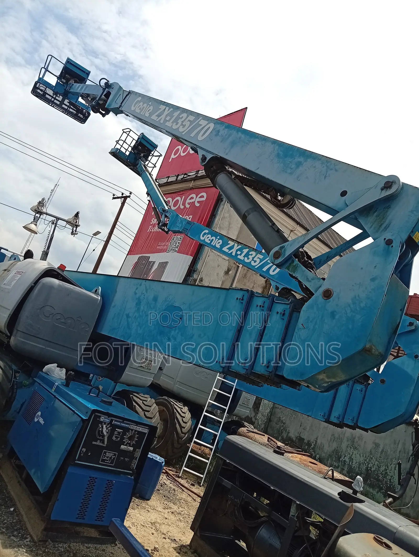 Mobile Man Lift 42meters