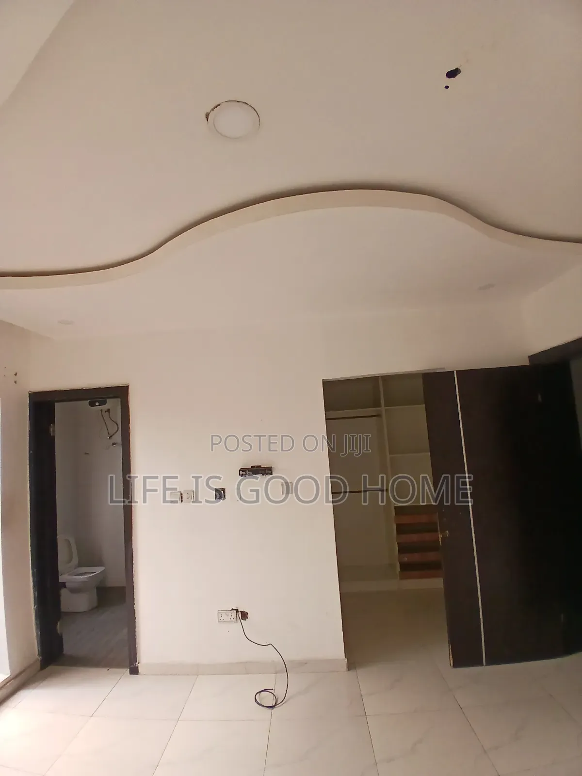 4bdrm Duplex in Seaview Estate, Chevron for rent