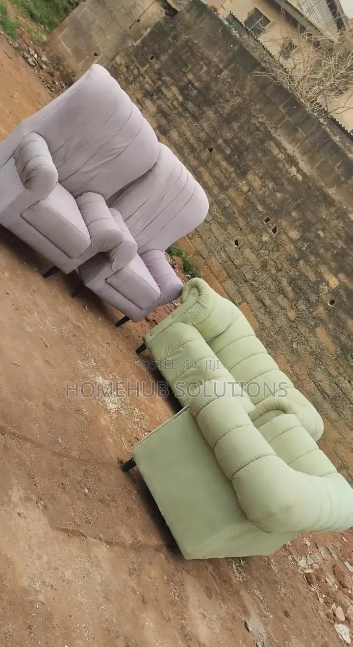 6 Seaters Sofa Set Neatly Used