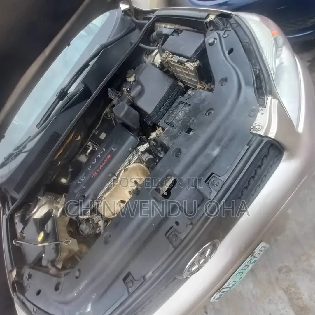 Toyota RAV4 2007 Gold