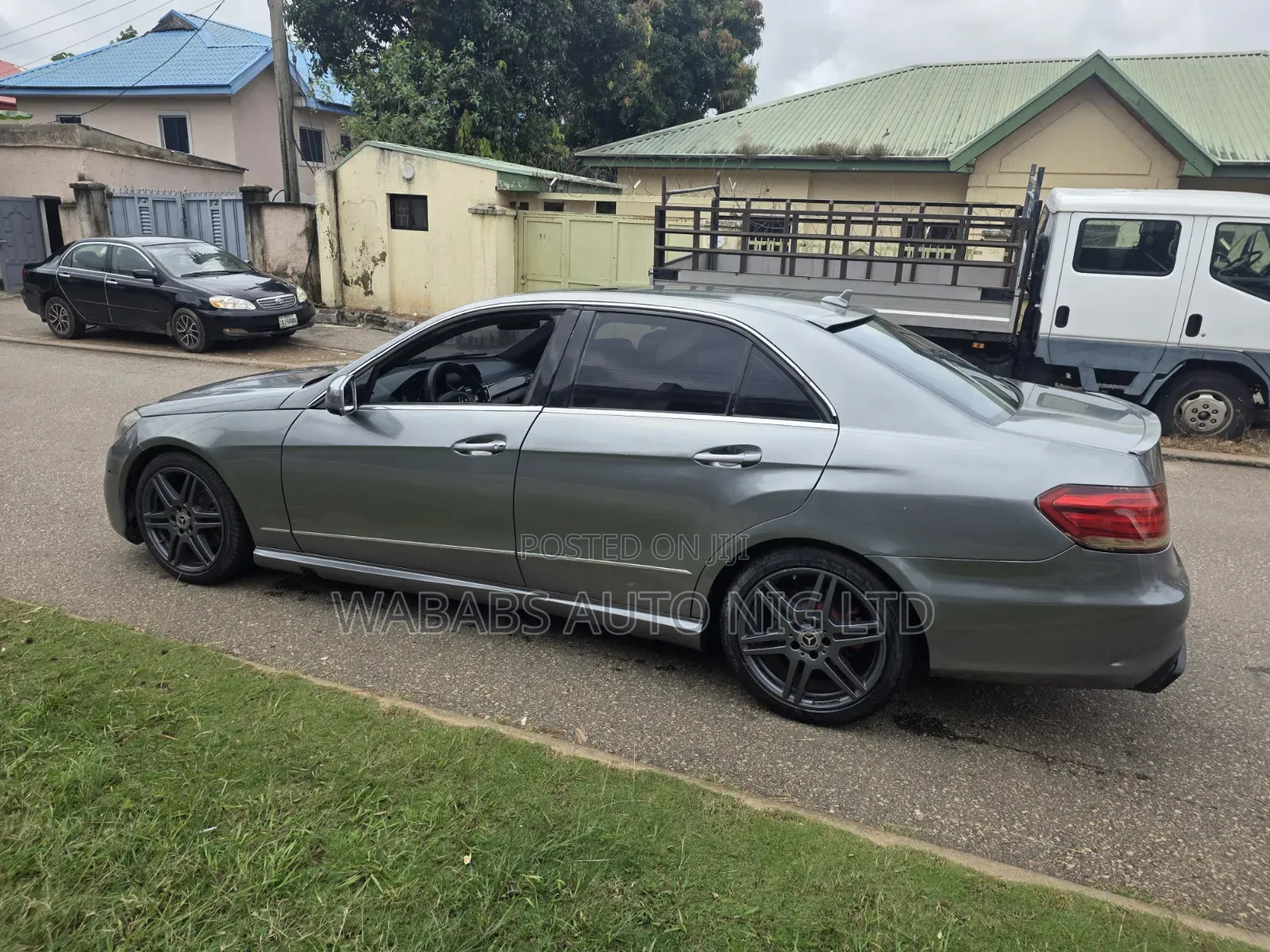 Mercedes-Benz E350 2011 Silver