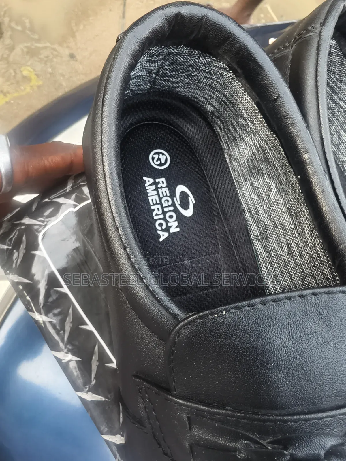 Region Safety Shoe/ Semi Red Wings