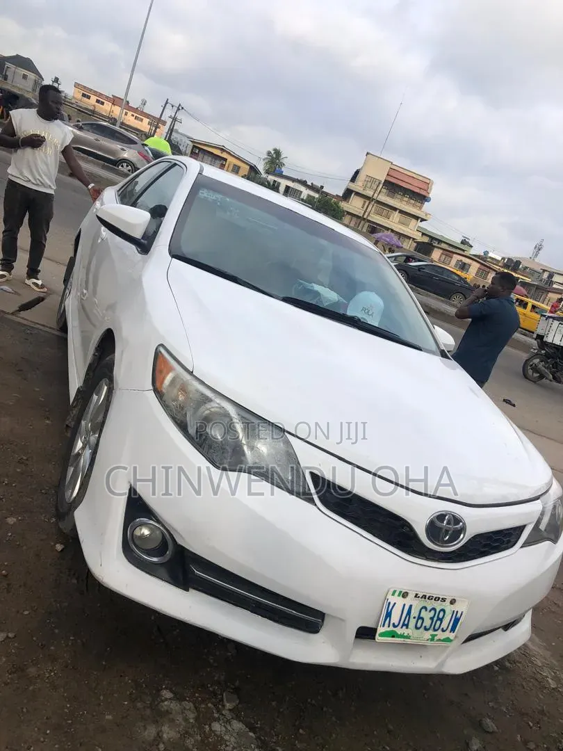 Toyota Camry 2013 White
