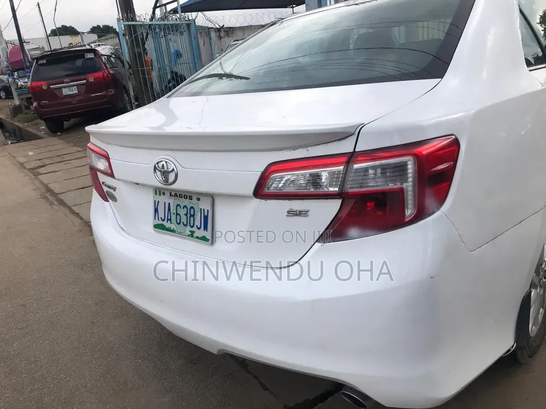 Toyota Camry 2013 White