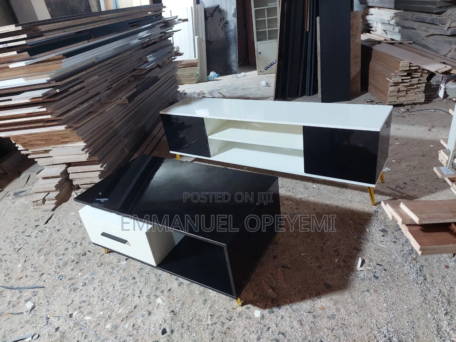 Luxury Modern 5ft TV Stand 3ft Center Table Combo
