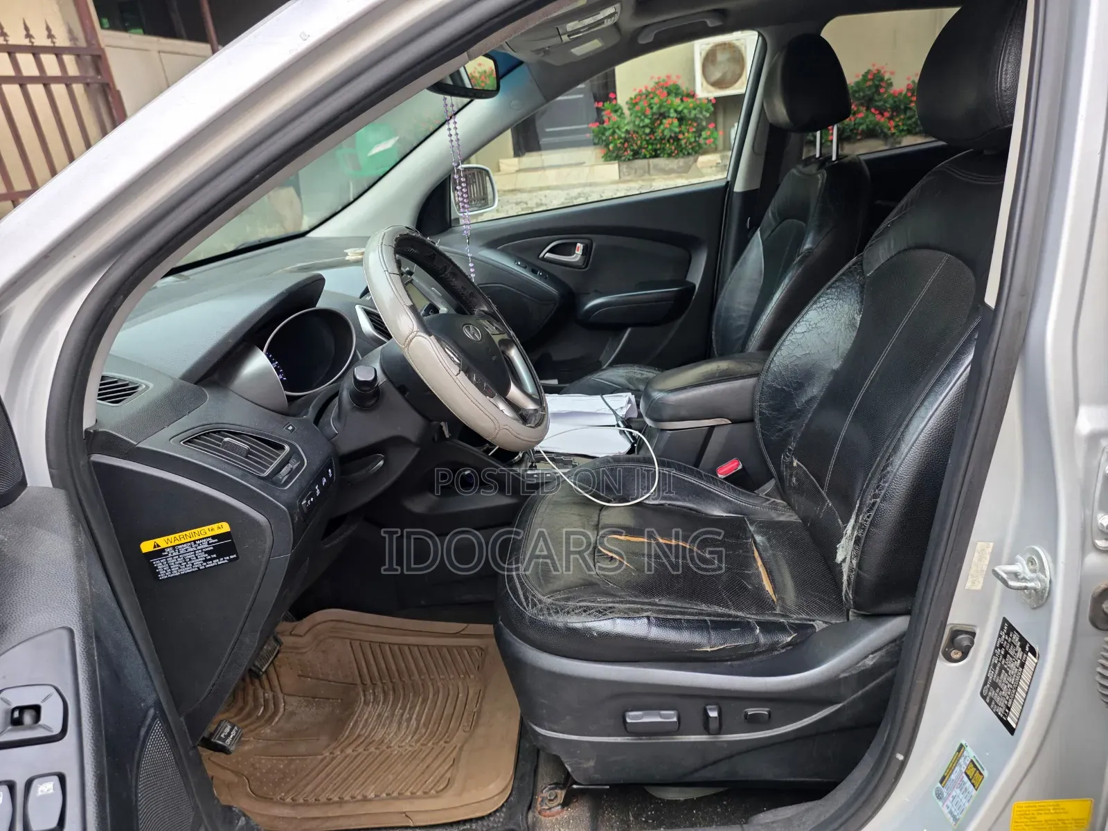 Hyundai Tucson Limited AWD 2011 Silver