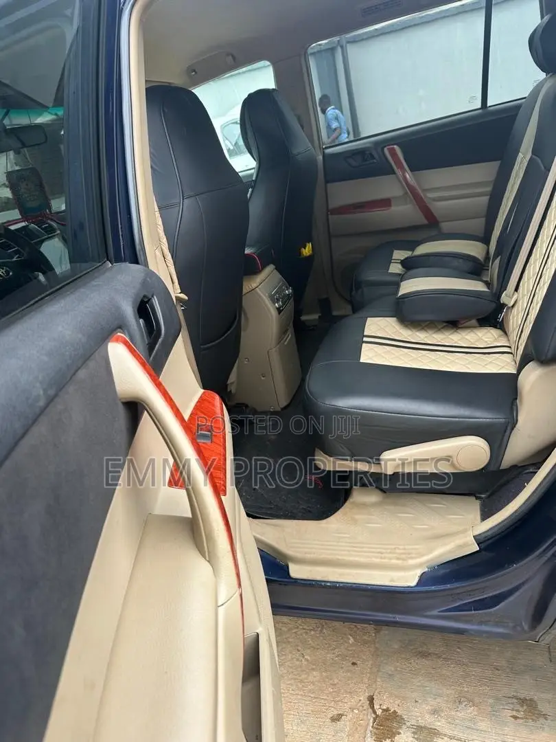 Toyota Highlander Limited 2012 Blue
