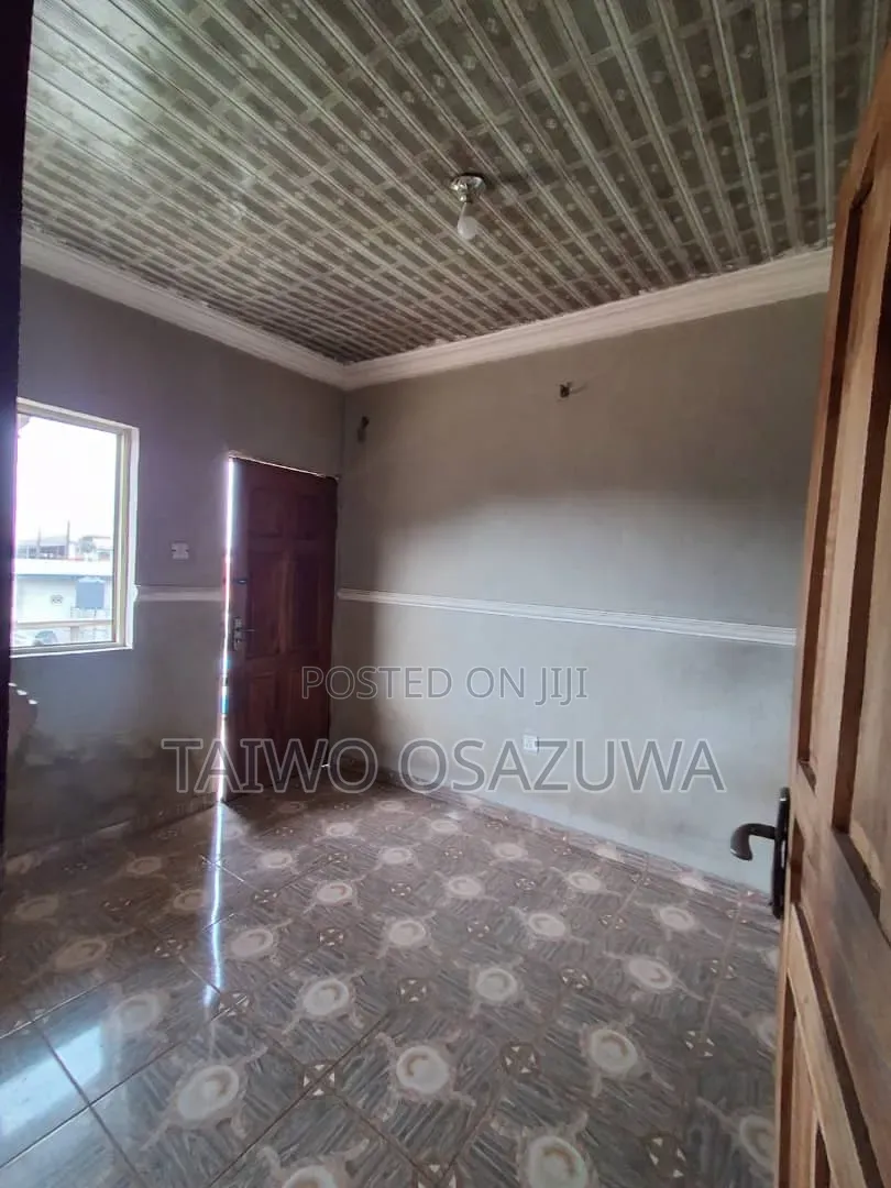 Mini Flat in Badore for rent