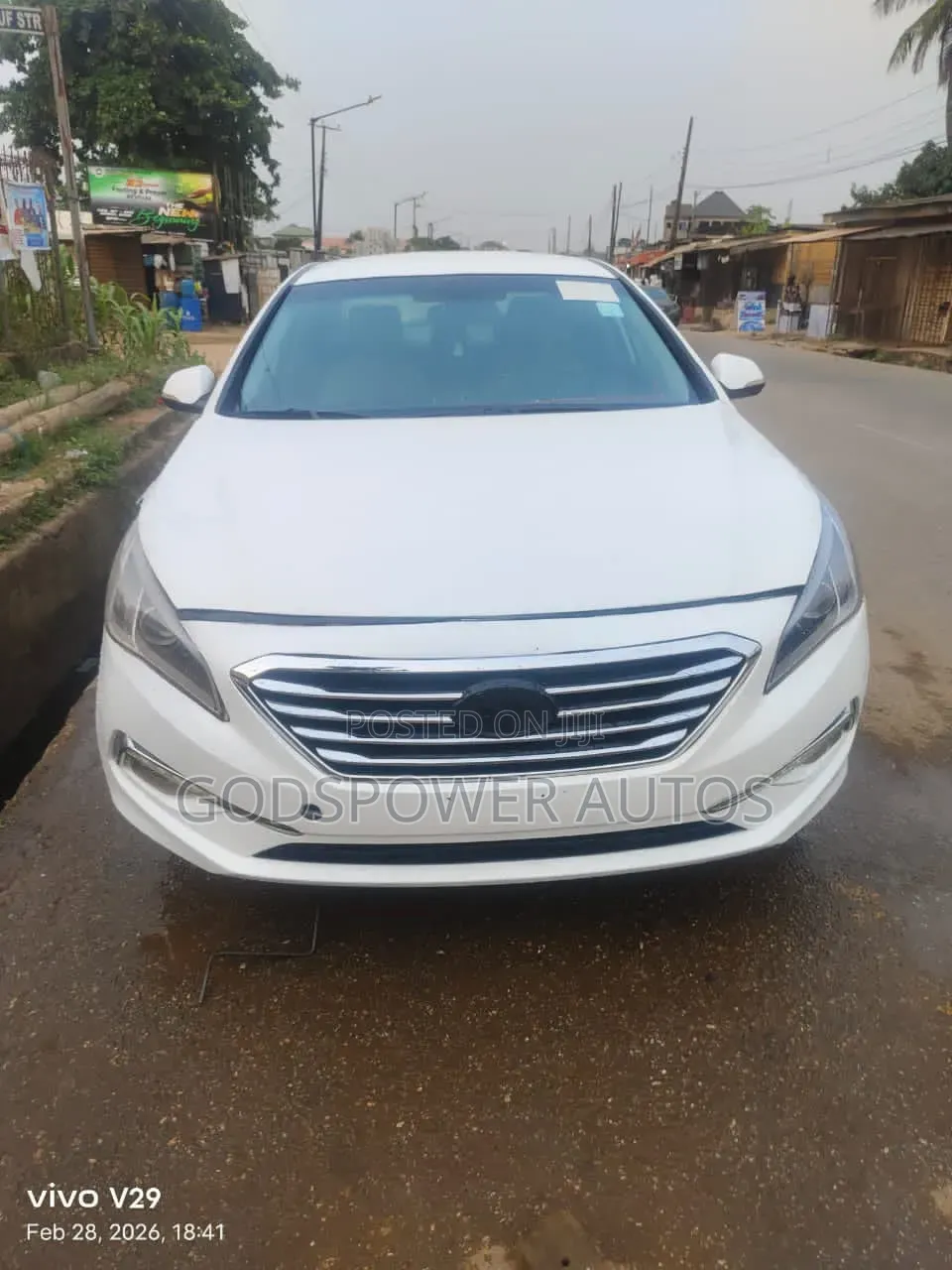 Hyundai Sonata Base Sedan FWD (2.4L 4cyl 6A) 2016 White